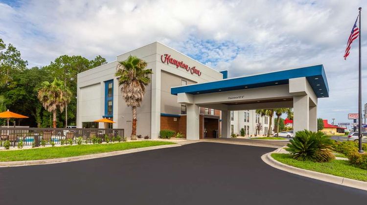 Hampton Inn Perry Pool