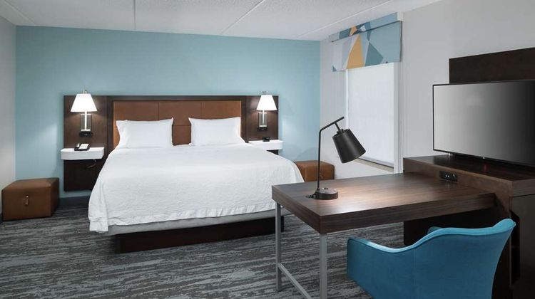 Hampton Inn & Stes Panama Pier Park Area Room