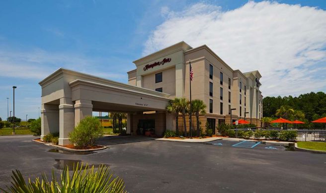 Hampton Inn Moss Point Exterior