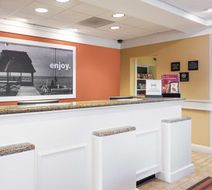Hampton Inn Moss Point Lobby