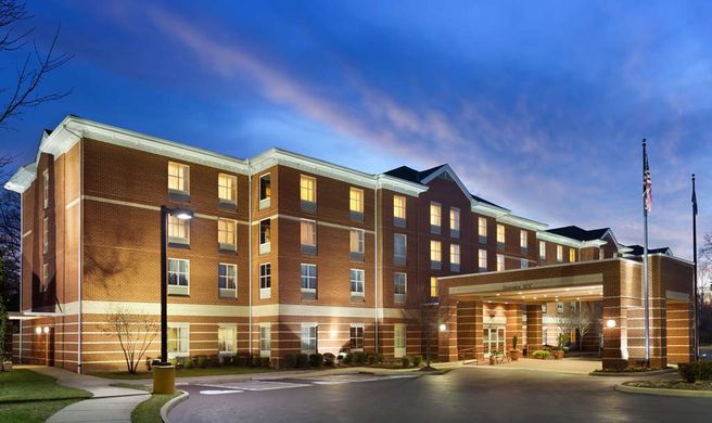 Hampton Inn & Suites Historic District Exterior