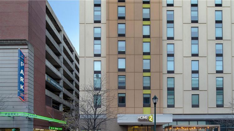 Home2 Suites by Hilton Philadelphia Exterior