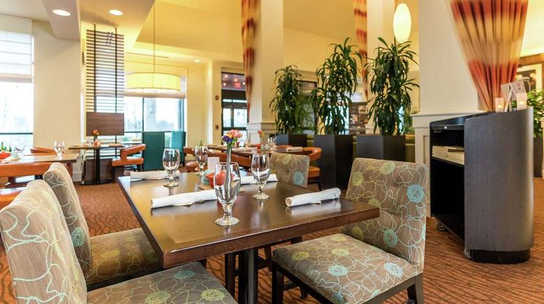 <b>Hilton Garden Inn Exton/West Chester Lobby</b>. Images powered by <a href="https://iceportal.shijigroup.com/" title="IcePortal" target="_blank">IcePortal</a>.