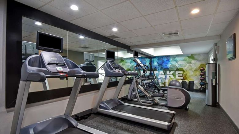 <b>Homewood Suites by Hilton Health</b>. Images powered by <a href="https://iceportal.shijigroup.com/" title="IcePortal" target="_blank">IcePortal</a>.