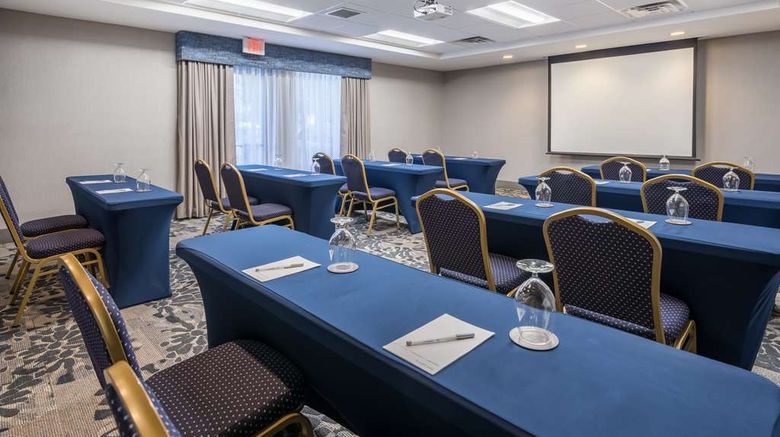 <b>Hampton Inn Plymouth Meeting Meeting</b>. Images powered by <a href="https://iceportal.shijigroup.com/" title="IcePortal" target="_blank">IcePortal</a>.
