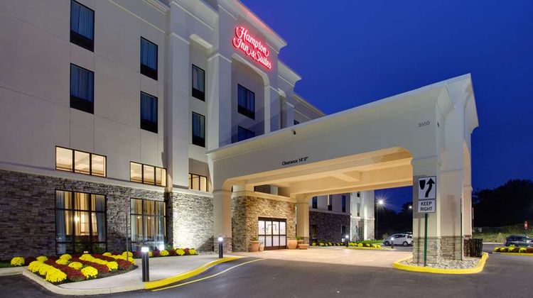 Hampton Inn & Suites-Philadelphia Exterior