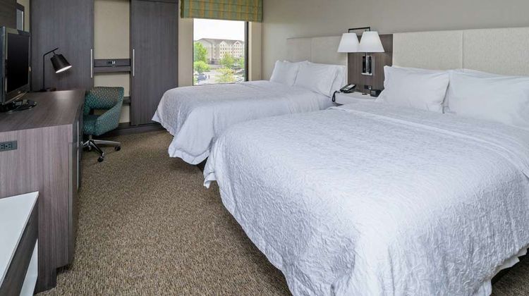 Hampton Inn & Suites Valley Forge/Oaks Room