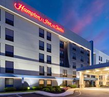 Hampton Inn & Suites Valley Forge/Oaks Exterior