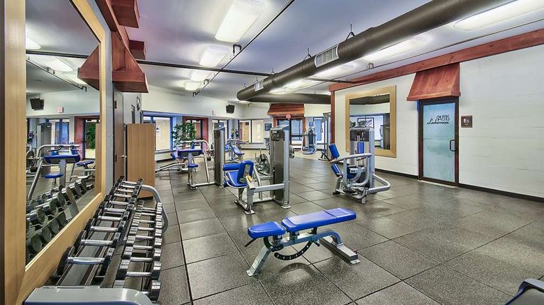 <b>DoubleTree by Hilton Hotel Port Huron Health</b>. Images powered by <a href="https://iceportal.shijigroup.com/" title="IcePortal" target="_blank">IcePortal</a>.
