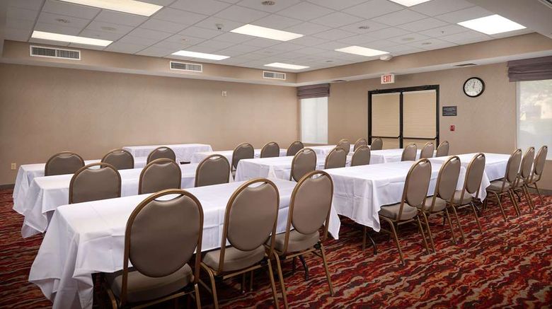 <b>Hampton Inn Anthem Meeting</b>. Images powered by <a href="https://iceportal.shijigroup.com/" title="IcePortal" target="_blank">IcePortal</a>.