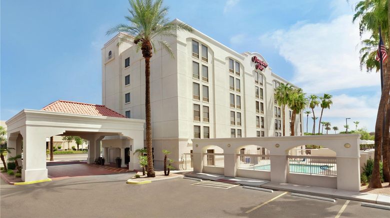 <b>Hampton Inn Phoenix/Chandler Exterior</b>. Images powered by <a href="https://iceportal.shijigroup.com/" title="IcePortal" target="_blank">IcePortal</a>.