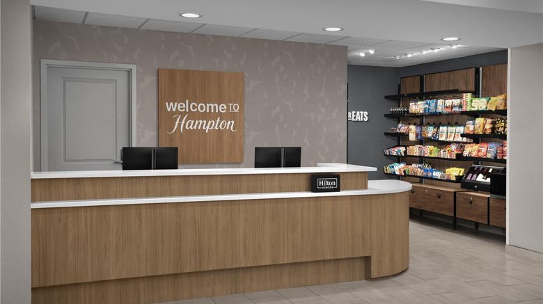 <b>Hampton Inn & Suites Glendale-Westgate Lobby</b>. Images powered by <a href="https://iceportal.shijigroup.com/" title="IcePortal" target="_blank">IcePortal</a>.