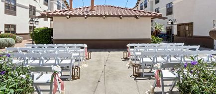 Hampton Inn & Suites Phoenix-Goodyear Exterior