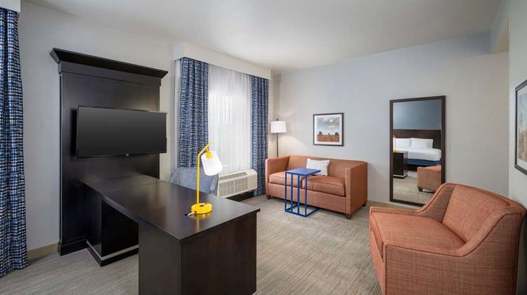 Hampton Inn & Suites North/Happy Valley Room