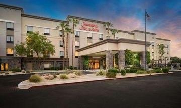 Hampton Inn & Suites North/Happy Valley