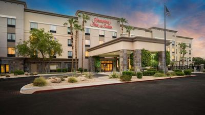 Hampton Inn & Suites North/Happy Valley