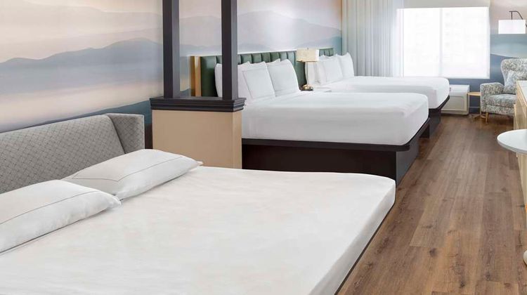 DoubleTree by Hilton Phoenix-Gilbert Room