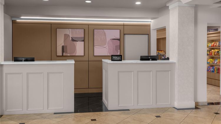 DoubleTree by Hilton Phoenix-Gilbert Lobby