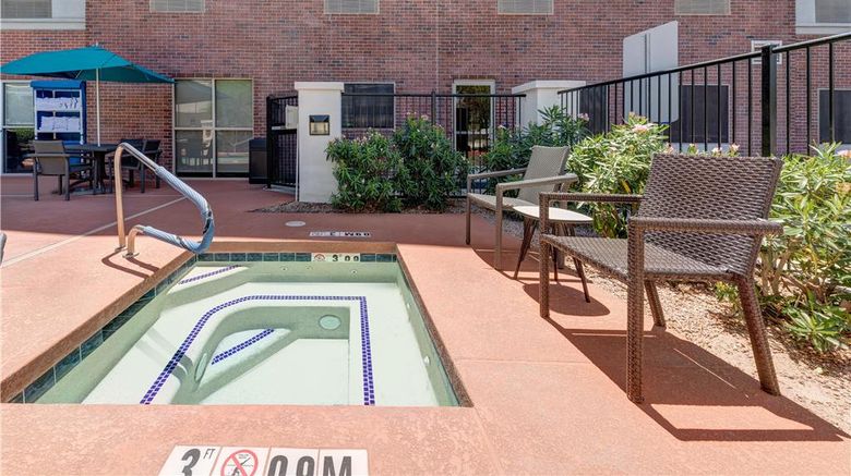<b>Hampton Inn Phoenix Midtown/Downtown Recreation</b>. Images powered by <a href="https://iceportal.shijigroup.com/" title="IcePortal" target="_blank">IcePortal</a>.