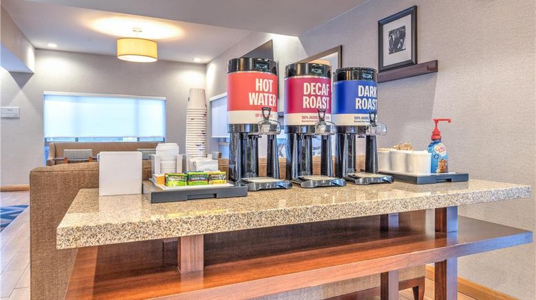 <b>Hampton Inn Phoenix Midtown/Downtown Restaurant</b>. Images powered by <a href="https://iceportal.shijigroup.com/" title="IcePortal" target="_blank">IcePortal</a>.