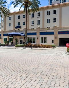 Hampton Inn & Suites, Downtown