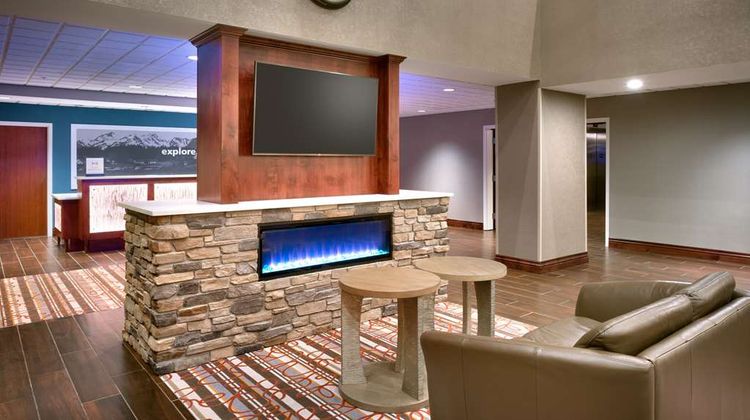 Hampton Inn & Suites Pocatello Lobby