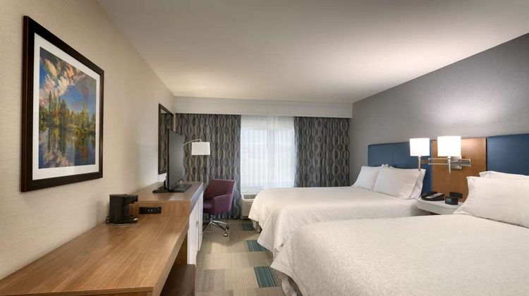 Hampton Inn & Suites Pocatello Room
