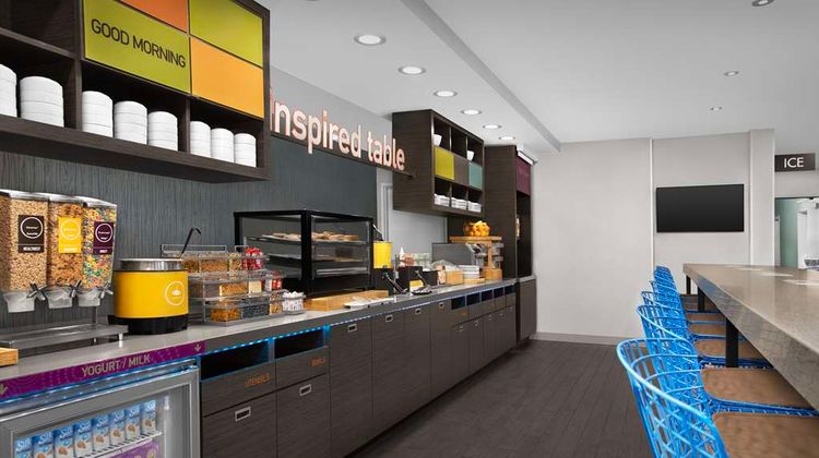 Home2 Suites Pittsburgh/McCandless Restaurant