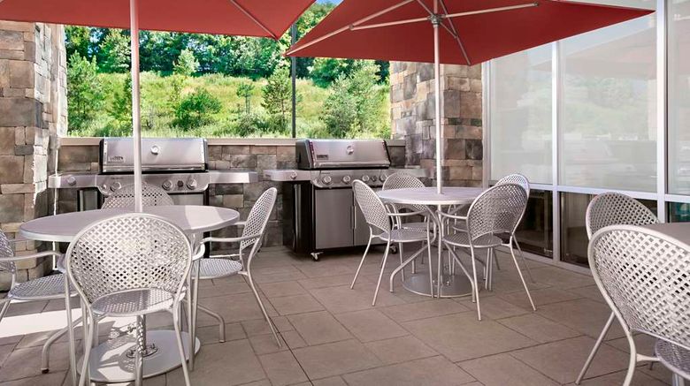 <b>Home2 Suites Pittsburgh/McCandless Exterior</b>. Images powered by <a href="https://iceportal.shijigroup.com/" title="IcePortal" target="_blank">IcePortal</a>.