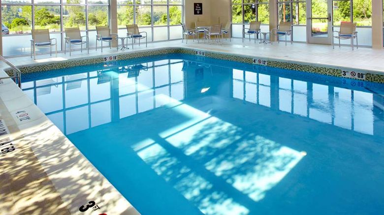 <b>Homewood Suites Pittsburgh Airport Pool</b>. Images powered by <a href="https://iceportal.shijigroup.com/" title="IcePortal" target="_blank">IcePortal</a>.