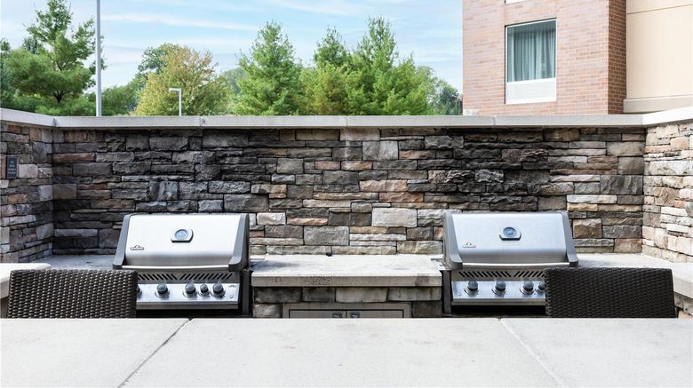 <b>Homewood Suites by Hilton Pittsburgh Exterior</b>. Images powered by <a href="https://iceportal.shijigroup.com/" title="IcePortal" target="_blank">IcePortal</a>.