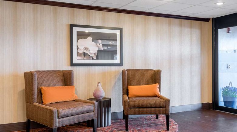 <b>Hampton Inn Mineral Wells Lobby</b>. Images powered by <a href="https://iceportal.shijigroup.com/" title="IcePortal" target="_blank">IcePortal</a>.