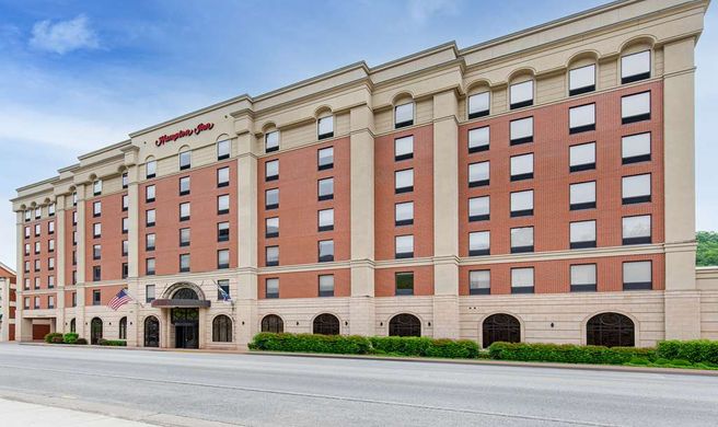 Hampton Inn Pikeville Exterior