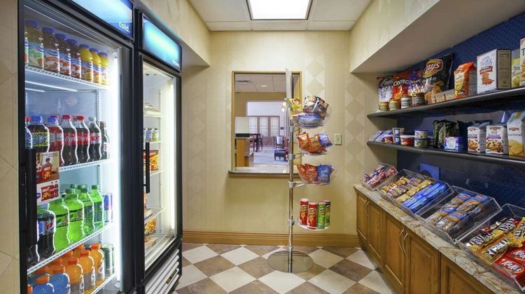 Hampton Inn & Suites Plattsburgh Restaurant