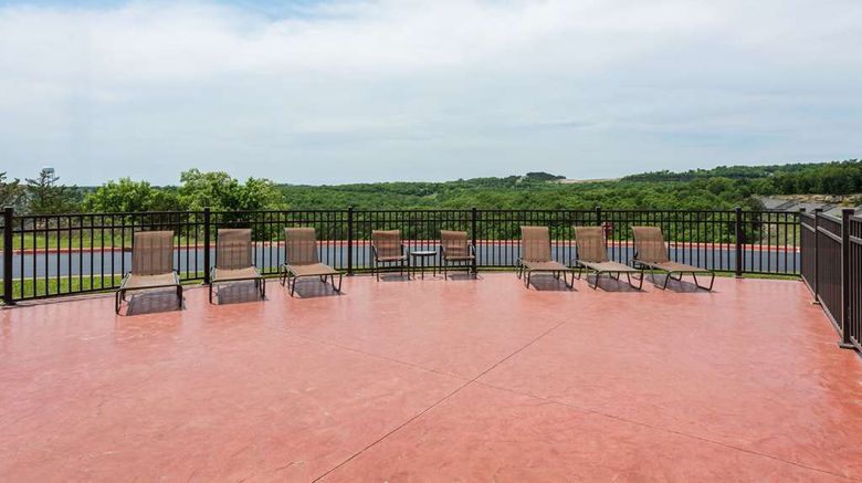 <b>Hampton Inn Branson Hills Exterior</b>. Images powered by <a href="https://iceportal.shijigroup.com/" title="IcePortal" target="_blank">IcePortal</a>.