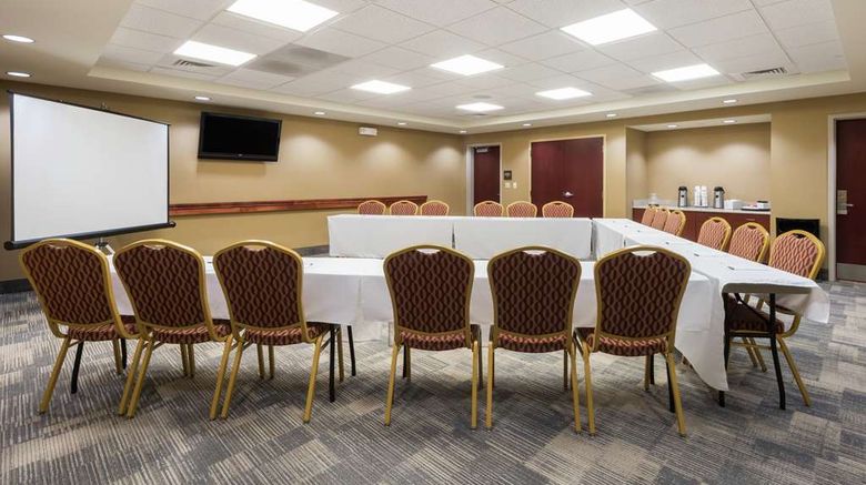<b>Hampton Inn Branson Hills Meeting</b>. Images powered by <a href="https://iceportal.shijigroup.com/" title="IcePortal" target="_blank">IcePortal</a>.