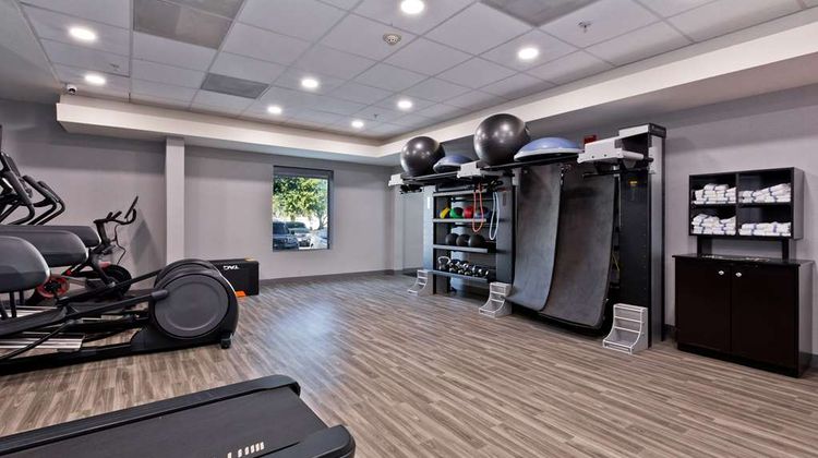 Hampton Inn & Suites Palm Desert Health