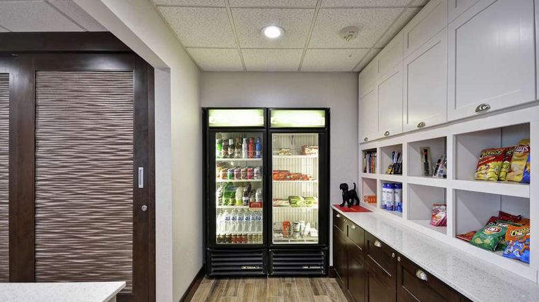 <b>Homewood Suites by Hilton Palm Desert Restaurant</b>. Images powered by <a href="https://iceportal.shijigroup.com/" title="IcePortal" target="_blank">IcePortal</a>.