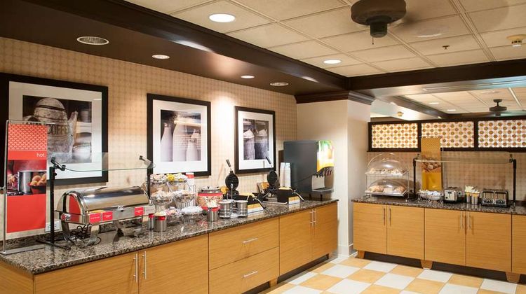 Hampton Inn Pensacola Airport Restaurant