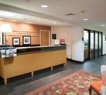Hampton Inn Pensacola Airport Lobby