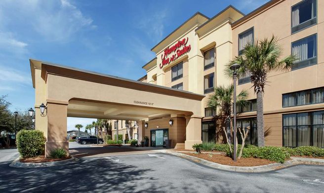 Hampton Inn & Suites Navarre Exterior