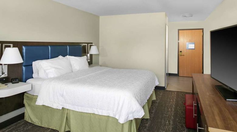 <b>Hampton Inn Portage Other</b>. Images powered by <a href="https://iceportal.shijigroup.com/" title="IcePortal" target="_blank">IcePortal</a>.