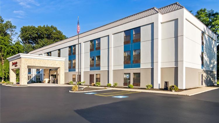 Hampton Inn Portage Exterior