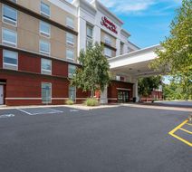 Hampton Inn & Suites Poughkeepsie Exterior