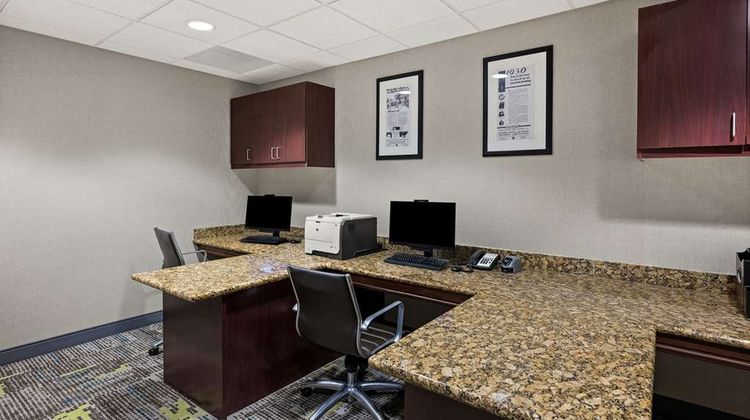 Hampton Inn & Suites Poughkeepsie Other