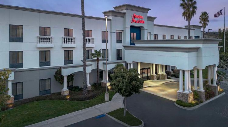 Hampton Inn & Suites Paso Robles Exterior