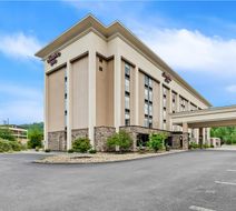 Hampton Inn Princeton Exterior