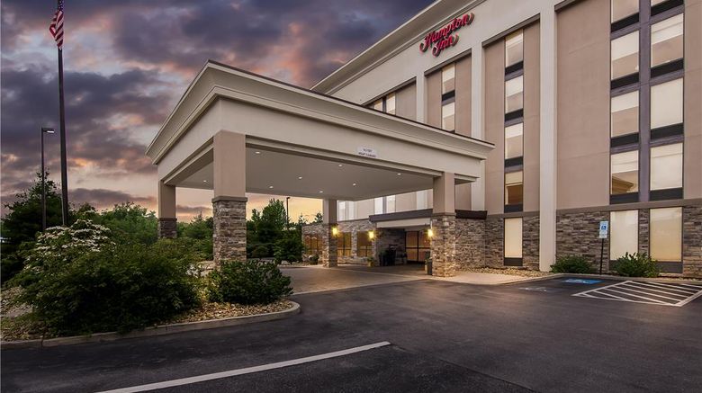 <b>Hampton Inn Princeton Exterior</b>. Images powered by <a href="https://iceportal.shijigroup.com/" title="IcePortal" target="_blank">IcePortal</a>.