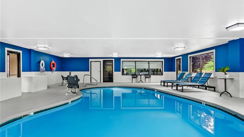 <b>Hampton Inn Princeton Pool</b>. Images powered by <a href="https://iceportal.shijigroup.com/" title="IcePortal" target="_blank">IcePortal</a>.