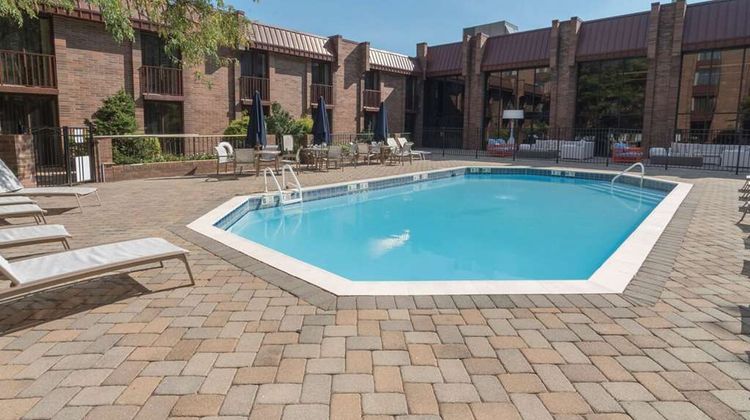 Hampton Inn Parsippany Pool